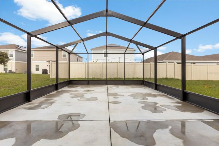 Image No.37-5 Bed House for sale