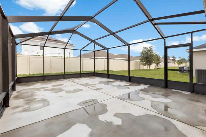 Image No.38-5 Bed House for sale