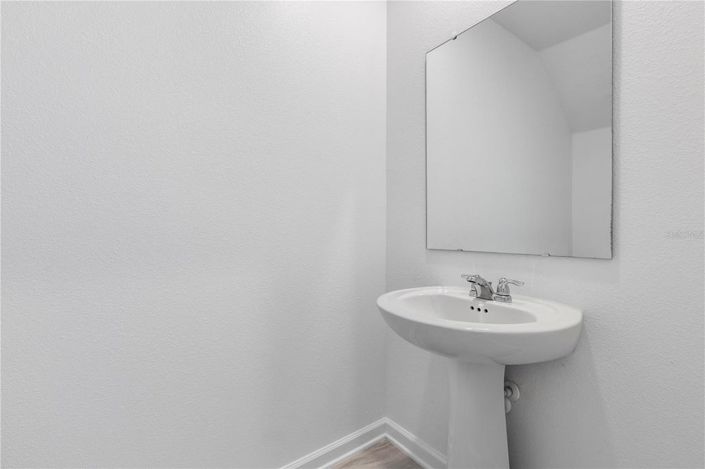 Image No.5-5 Bed House for sale