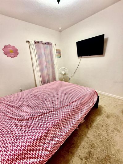 Image No.16-4 Bed House for sale