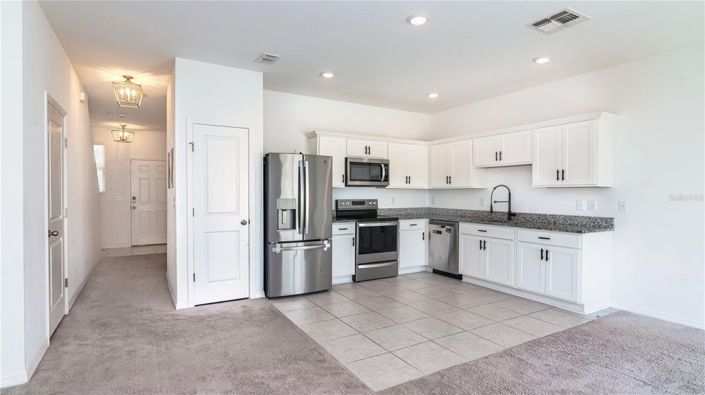 Image No.11-3 Bed Townhouse for sale