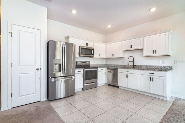 Image No.12-3 Bed Townhouse for sale