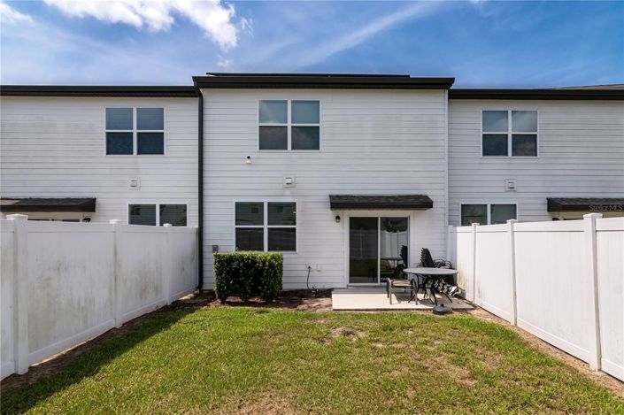 Image No.27-3 Bed Townhouse for sale