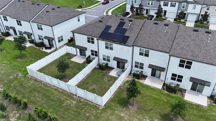 Image No.30-3 Bed Townhouse for sale