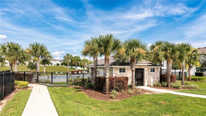 Image No.37-3 Bed Townhouse for sale