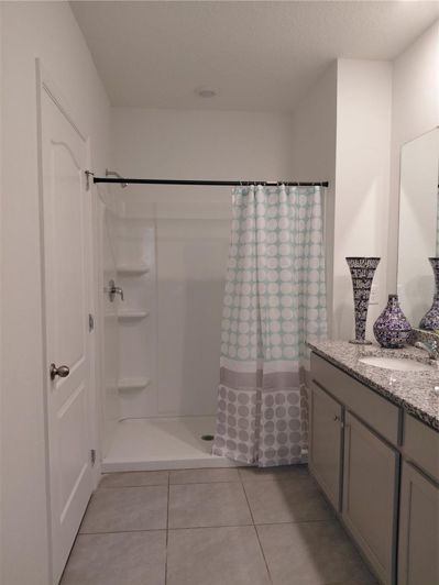 Image No.15-3 Bed House for sale