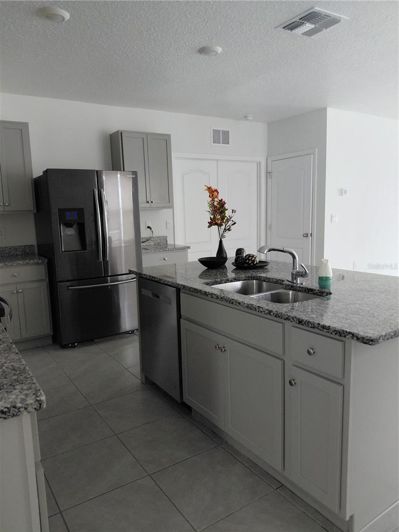 Image No.7-3 Bed House for sale