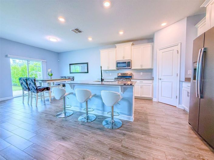 Image No.13-4 Bed House for sale