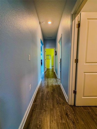 Image No.21-4 Bed House for sale