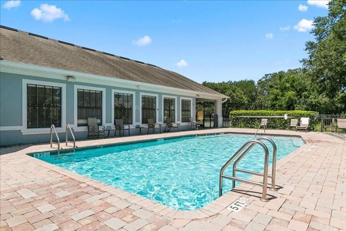 Image No.39-6 Bed House for sale