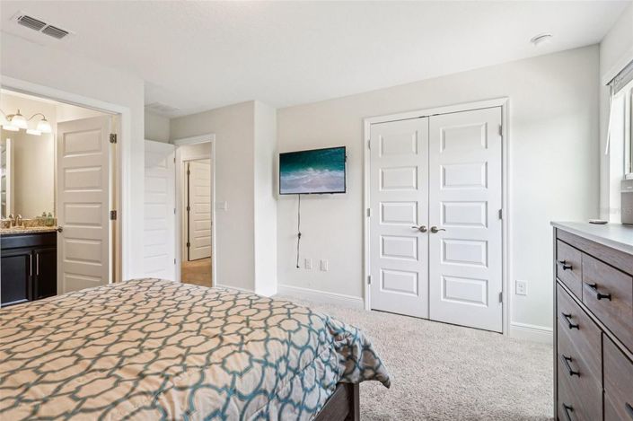 Image No.24-5 Bed House for sale