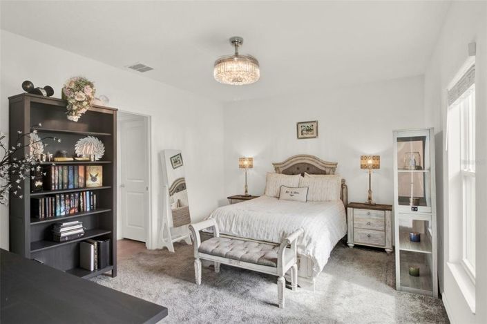 Image No.14-3 Bed House for sale