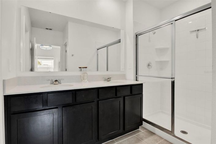 Image No.16-3 Bed House for sale