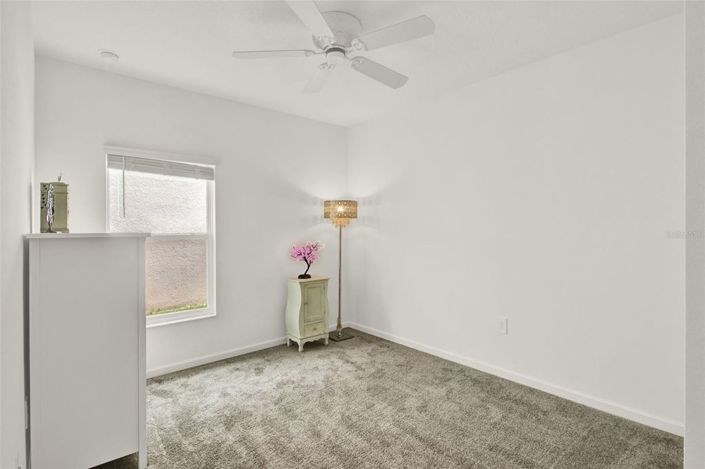 Image No.18-3 Bed House for sale