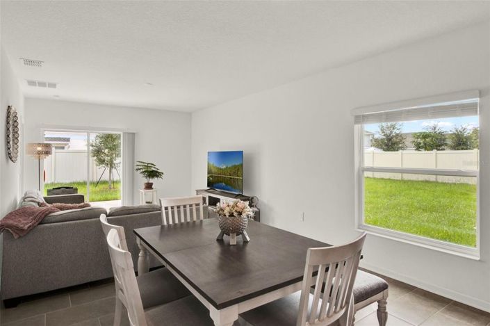 Image No.9-3 Bed House for sale