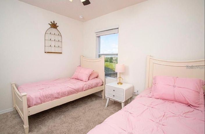 Image No.13-4 Bed Townhouse for sale