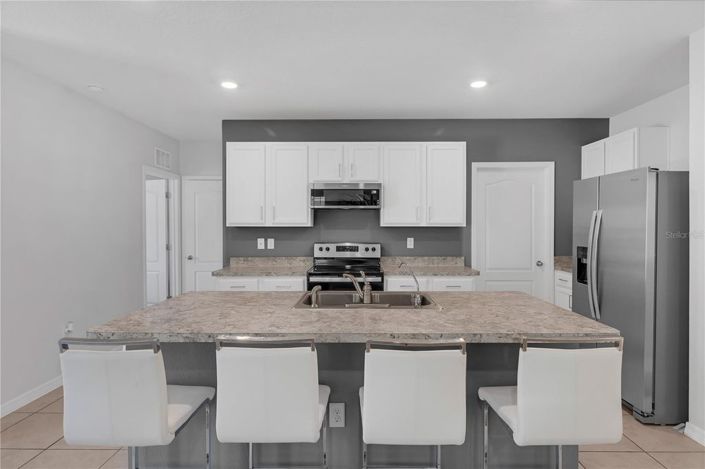 Image No.14-5 Bed House for sale