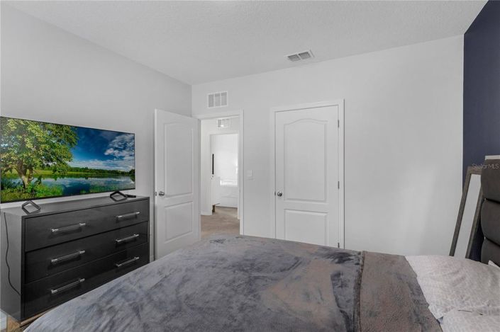 Image No.29-5 Bed House for sale