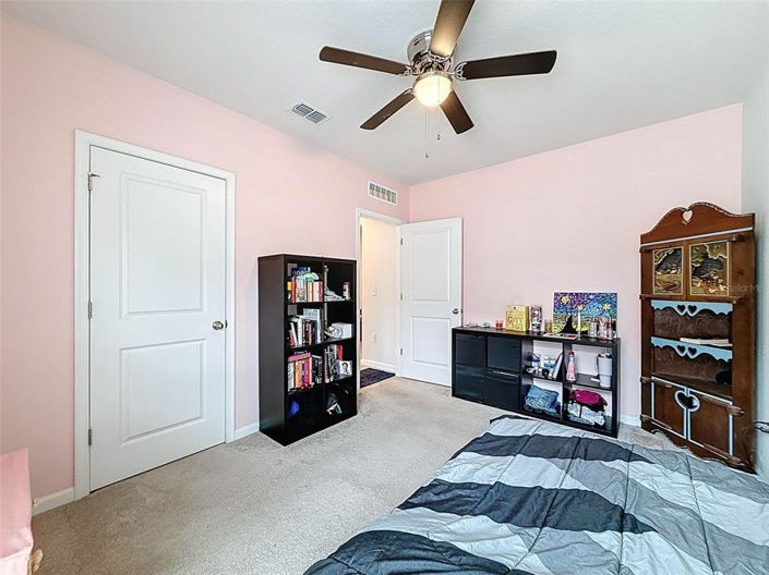 Image No.24-4 Bed House for sale