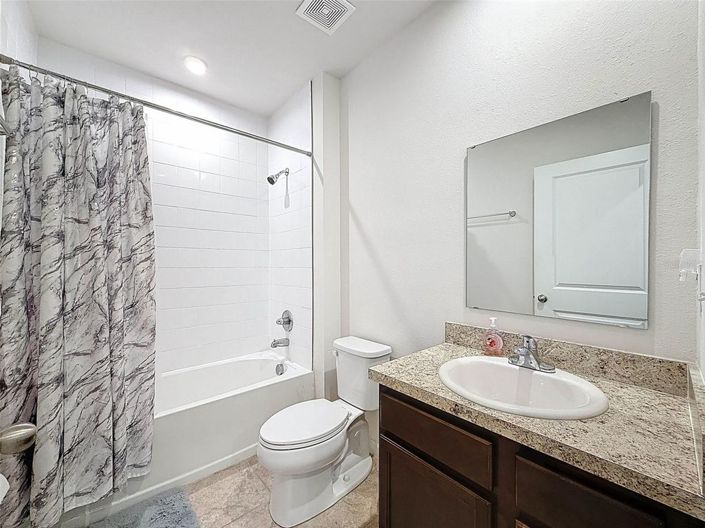 Image No.28-4 Bed House for sale