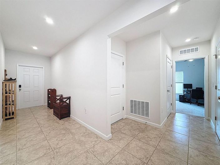 Image No.30-4 Bed House for sale