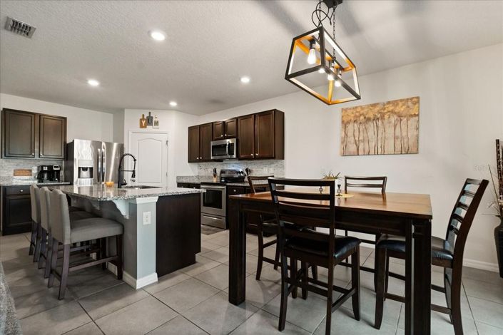 Image No.14-5 Bed House for sale