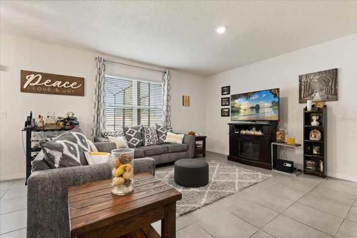 Image No.4-5 Bed House for sale