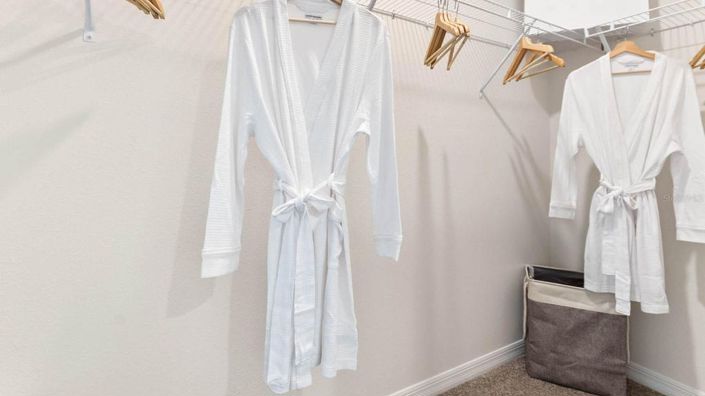 Image No.31-3 Bed Townhouse for sale