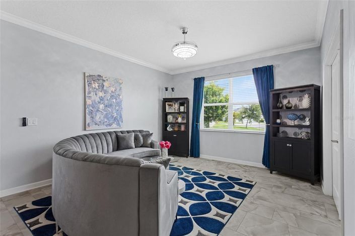 Image No.11-4 Bed House for sale