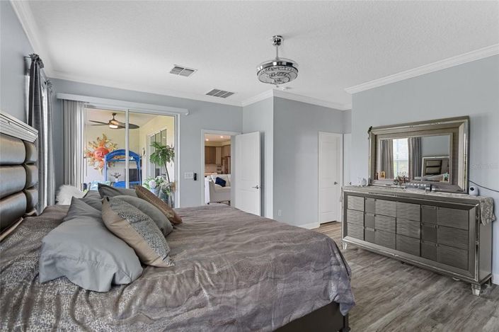 Image No.21-4 Bed House for sale