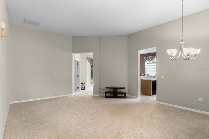 Image No.14-3 Bed House for sale