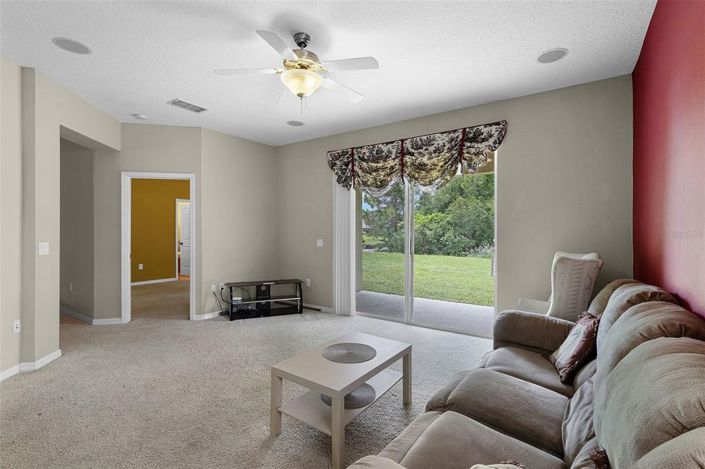 Image No.15-3 Bed House for sale