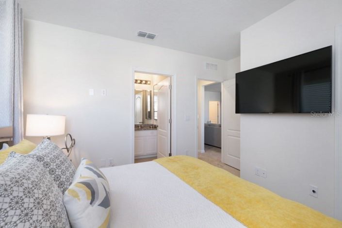 Image No.13-5 Bed House for sale