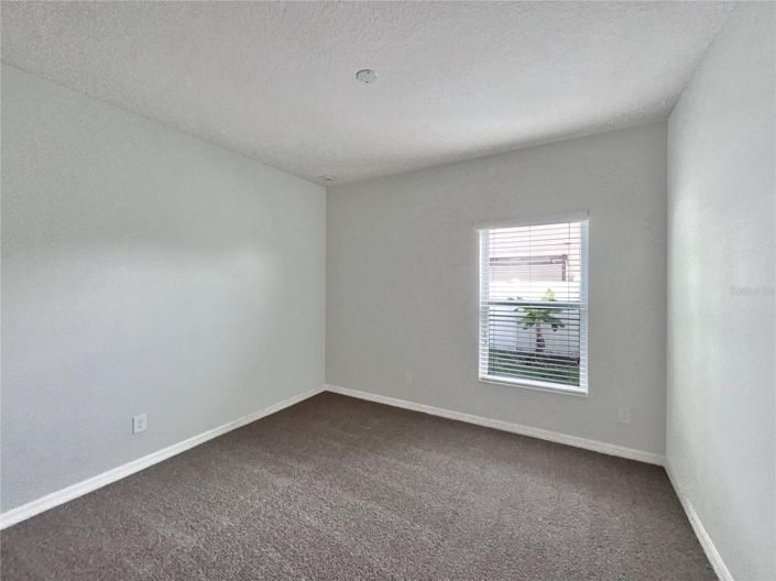 Image No.18-4 Bed House for sale