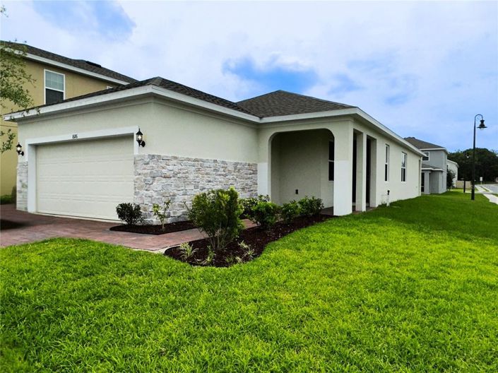 Image No.3-4 Bed House for sale