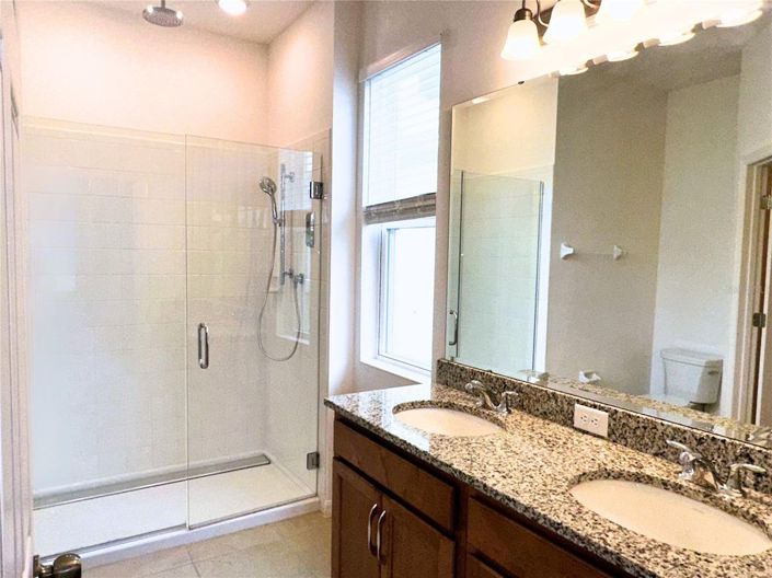 Image No.10-4 Bed House for sale