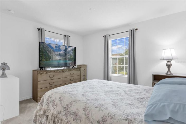 Image No.11-4 Bed Townhouse for sale