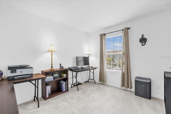 Image No.15-4 Bed Townhouse for sale