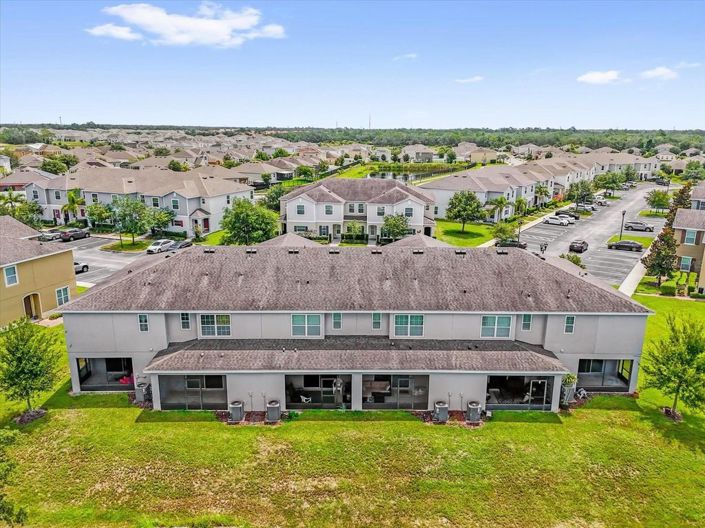 Image No.19-4 Bed Townhouse for sale