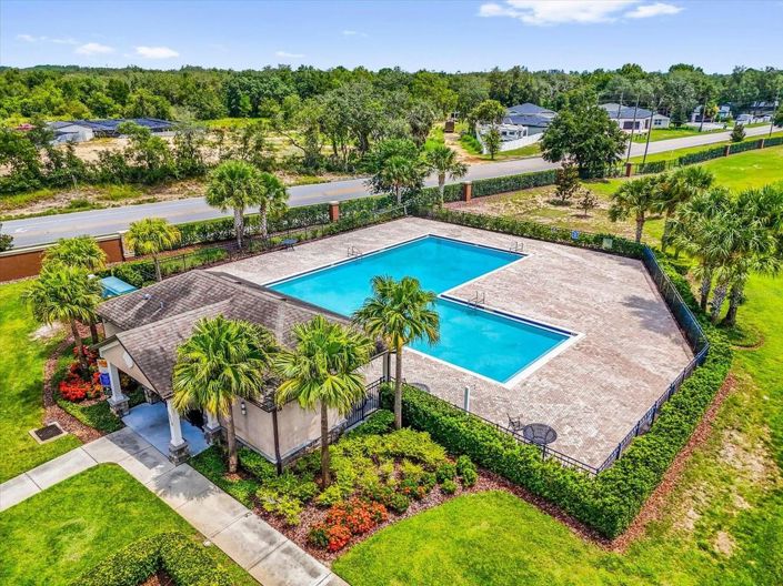 Image No.21-4 Bed Townhouse for sale