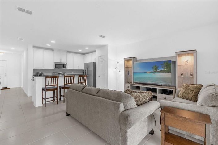 Image No.4-4 Bed Townhouse for sale