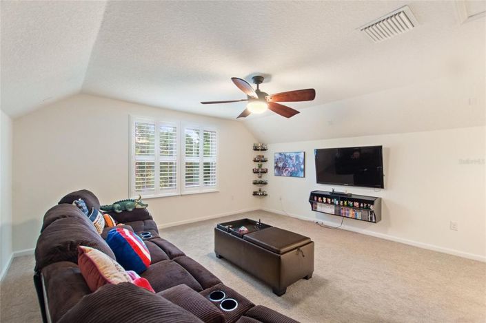 Image No.29-3 Bed House for sale