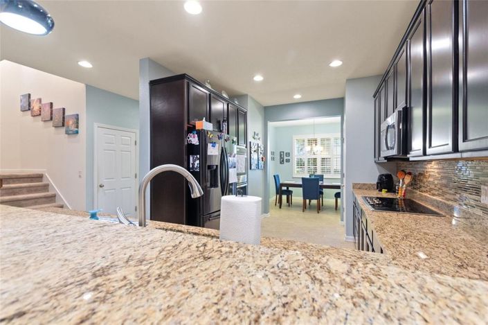 Image No.10-3 Bed House for sale