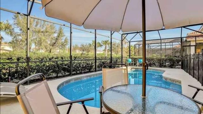 Image No.27-6 Bed House for sale