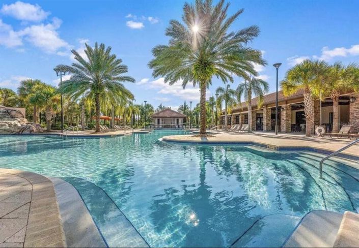 Image No.27-6 Bed House for sale