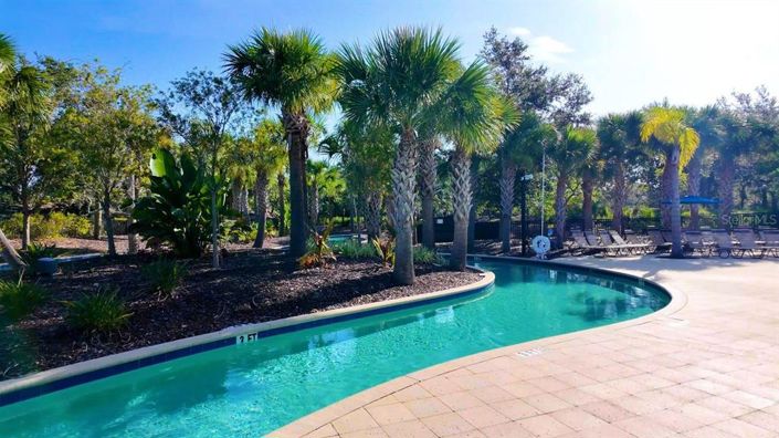 Image No.36-6 Bed House for sale