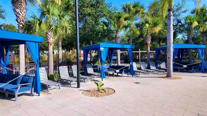 Image No.45-6 Bed House for sale