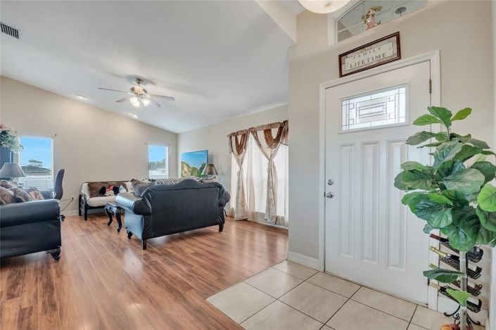 Image No.4-3 Bed House for sale