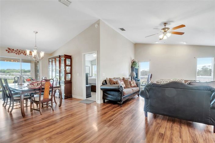 Image No.5-Maison de 3 chambres à vendre à Saint John