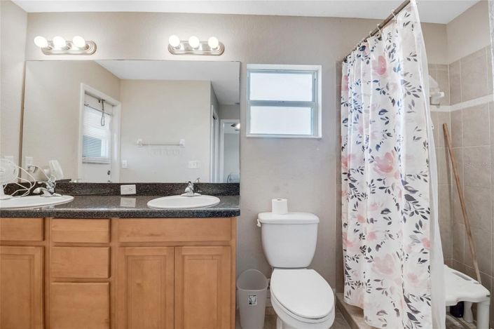 Image No.10-3 Bed House for sale